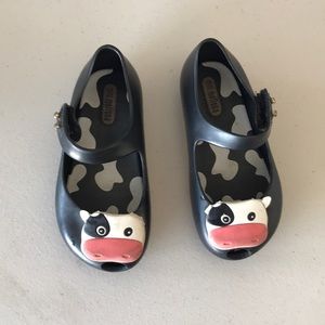 Mini Melissa cows size 7